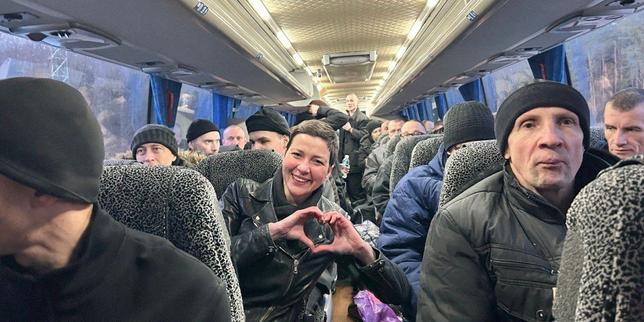 La Biélorussie libère des prisonniers politiques de premier plan en échange d’une levée américaine des sanctions