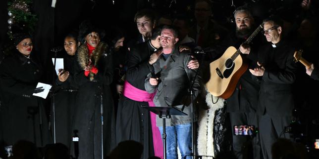 Au Royaume-Uni, l’extrême droite récupère le registre religieux et en appelle à un « nationalisme chrétien »
